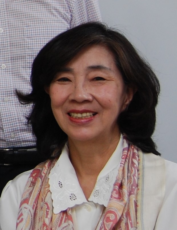 内田 由美子
